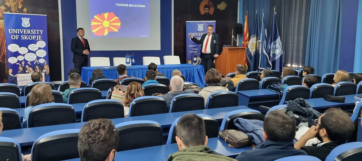 ГОСТИ ПРОФЕСОРИ И СРЕДНОШКОЛЦИ ОД ТУРЦИЈА