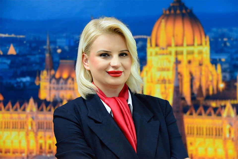 angela_milenkovska.jpg